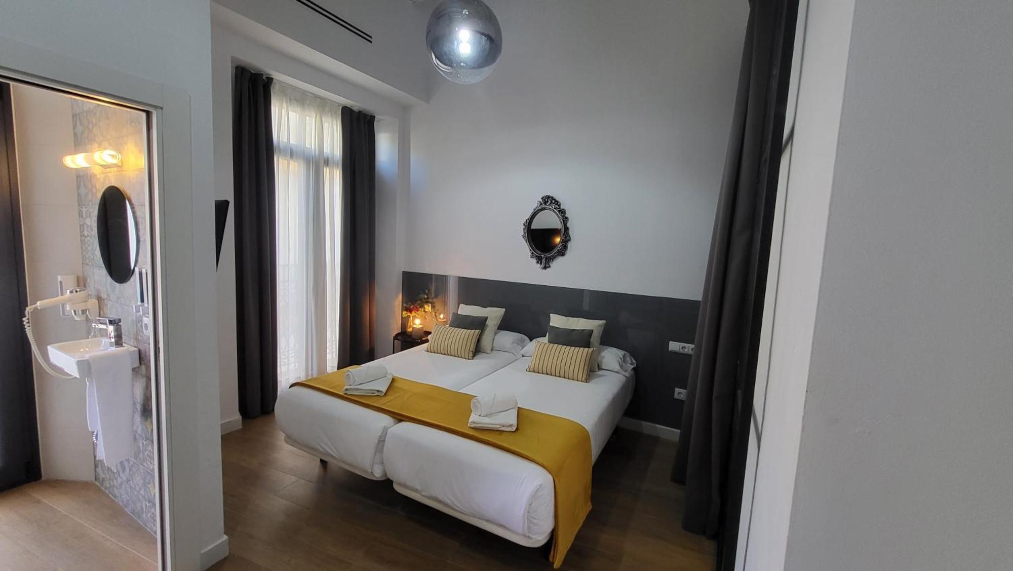 Rentalsevilla Cardenal Cervantes Appartement *