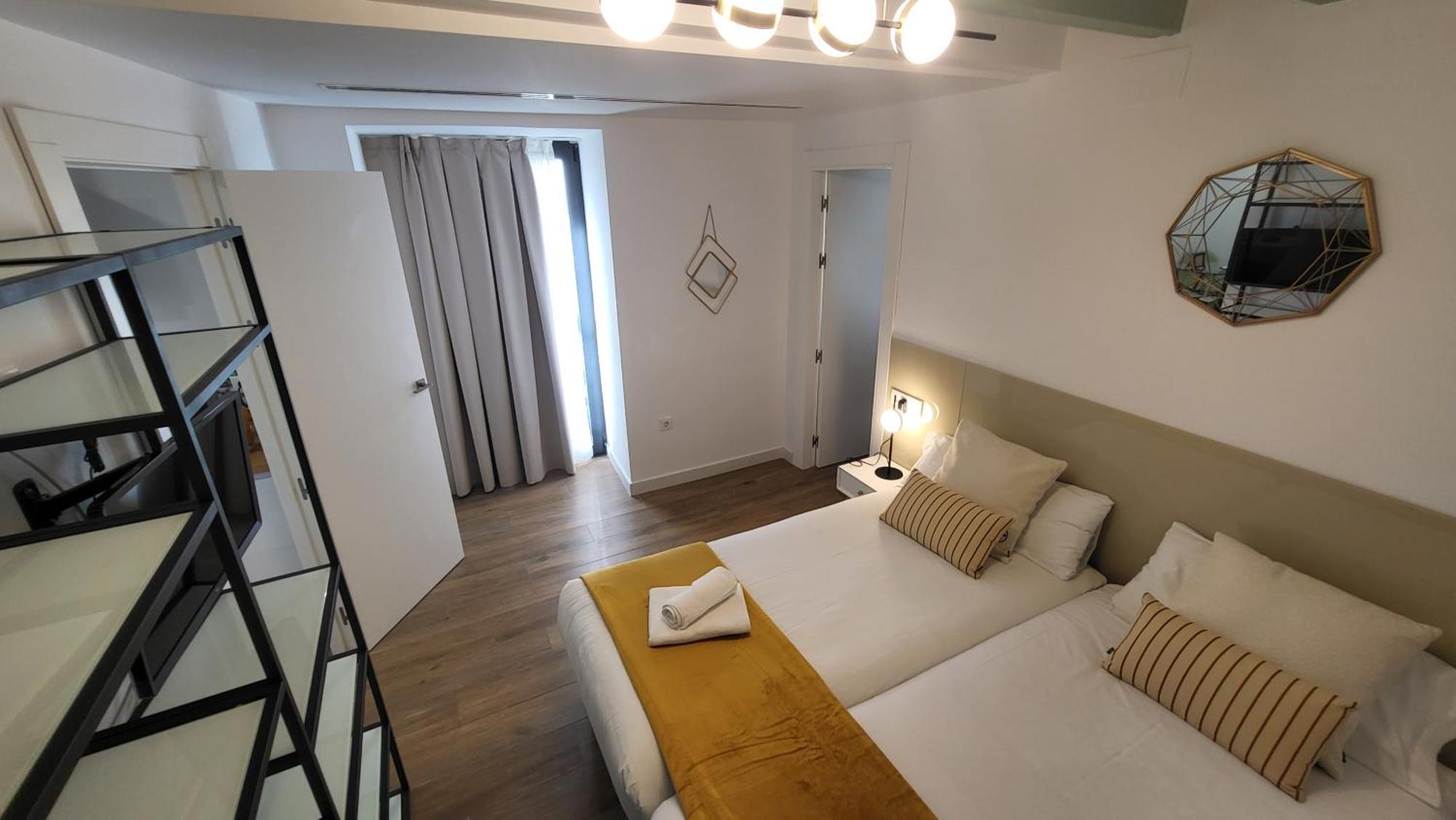 Rentalsevilla Cardenal Cervantes Appartement *